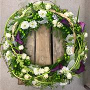 Natural wreath tribute